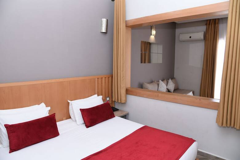 Hotel Golden Beach