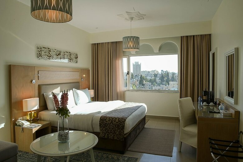 Toledo Hotel