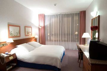 Hotel Hilton Corniche Residence