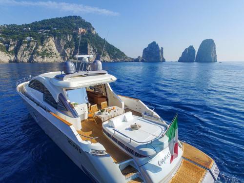 Capasecca Luxury Yacht