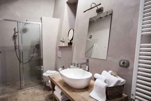 Agroturismo Salcheto Winehouse