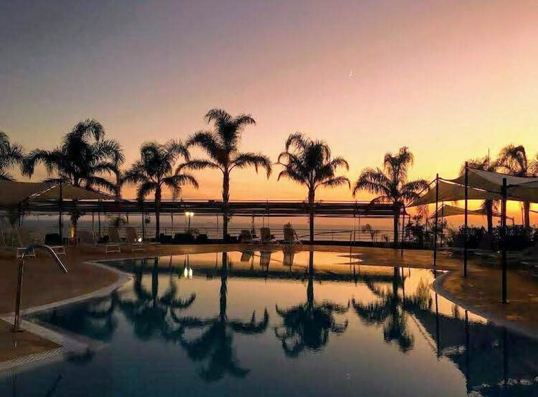Hotel Blue Bay Resort