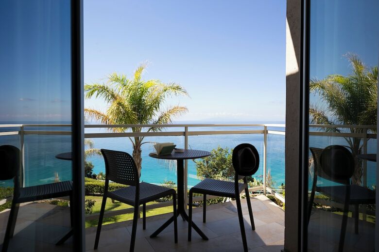Hotel Blue Bay Resort