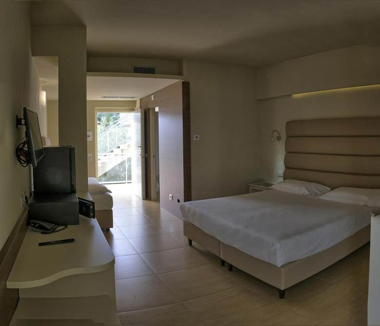 Hotel Blue Bay Resort