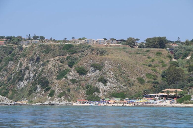 Hotel Blue Bay Resort