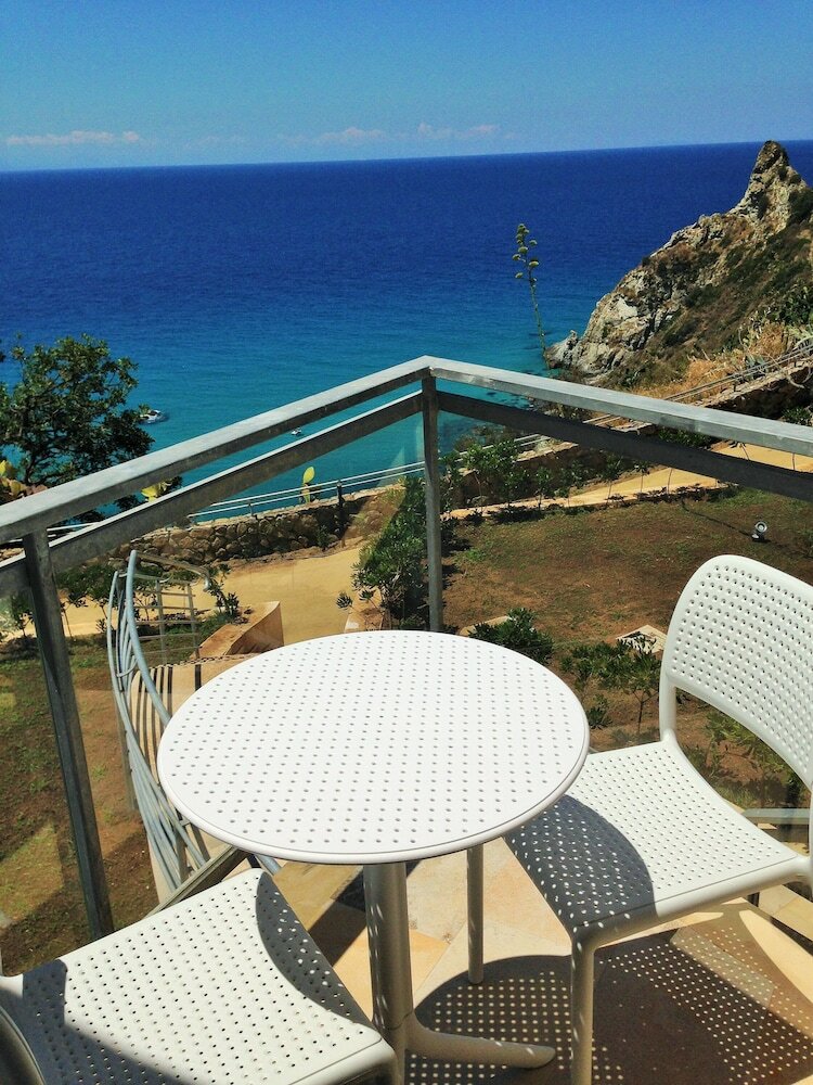 Hotel Blue Bay Resort
