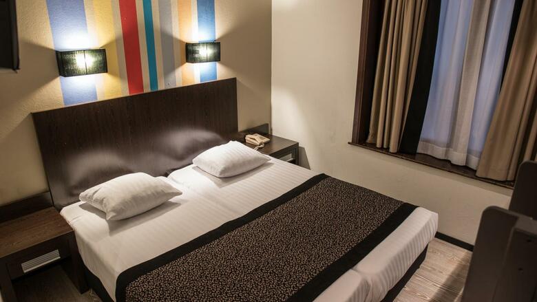 Hotel Floris Ustel Midi