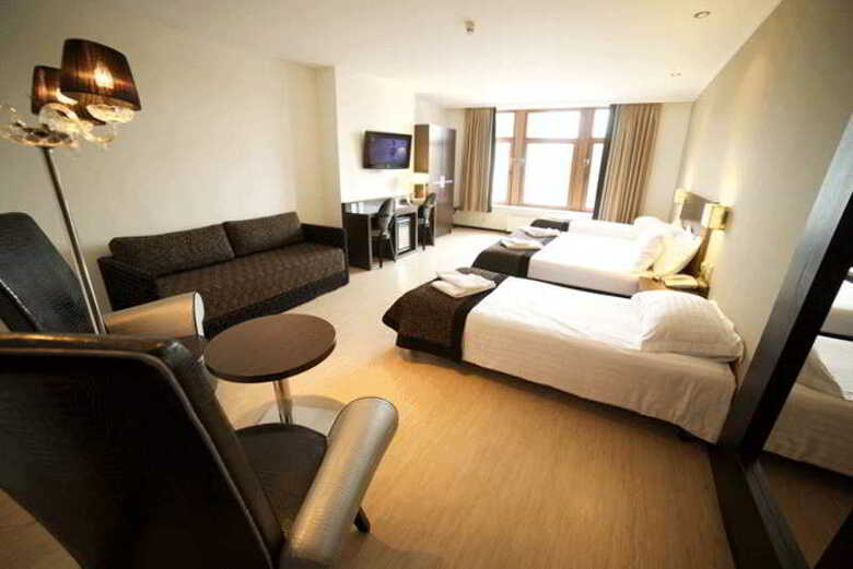 Hotel Floris Ustel Midi