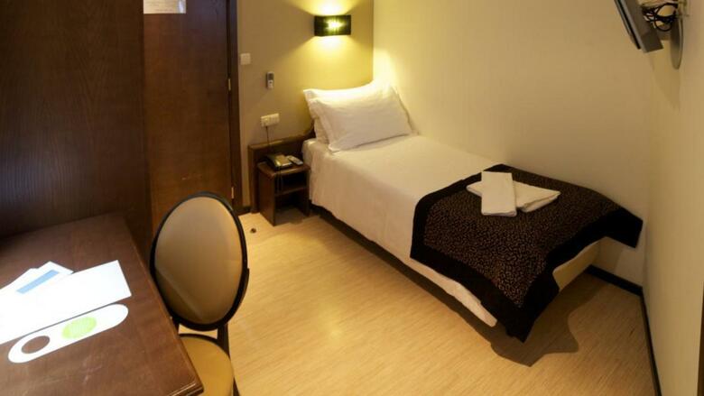 Hotel Floris Ustel Midi