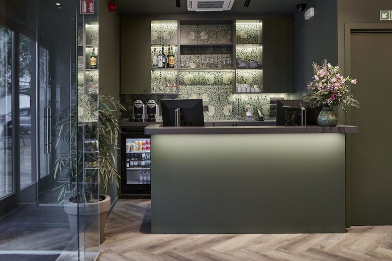 Hotel Floris Ustel Midi