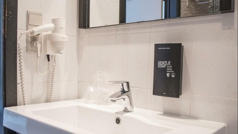 Hotel Floris Ustel Midi