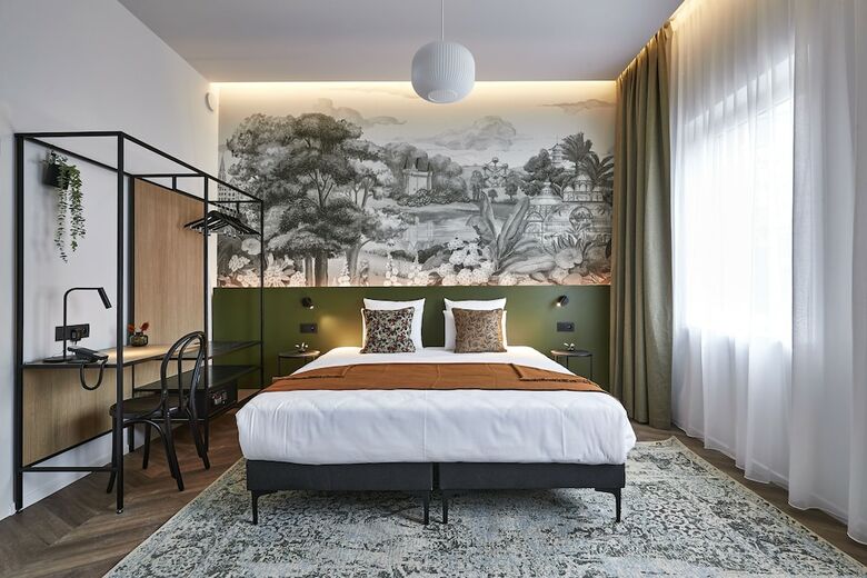 Hotel Floris Ustel Midi
