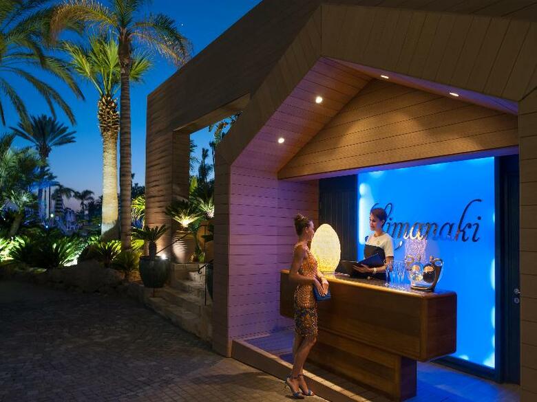 Amathus Beach Hotel