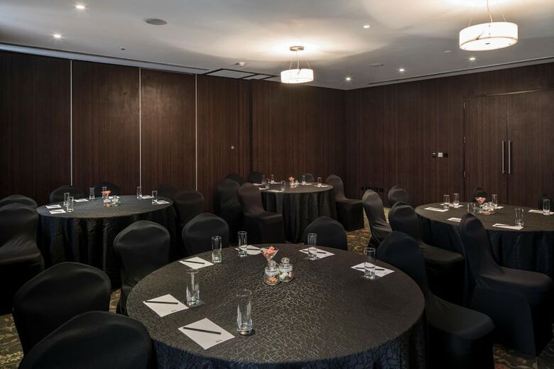 Hotel The Park Navi Mumbai