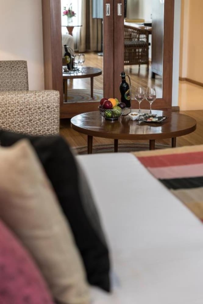Hotel The Park Navi Mumbai