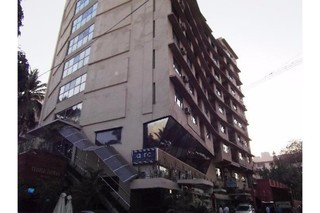 Hotel Kings International