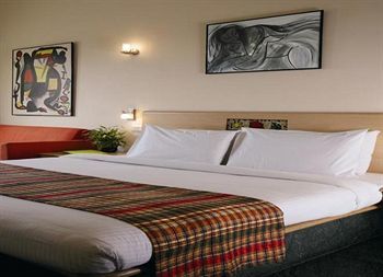 The Lemon Tree Hotel, City Center