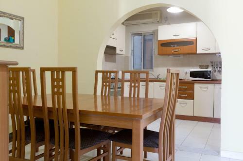 Large St Julians Apartment