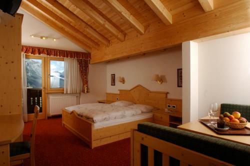 Hotel Falzares