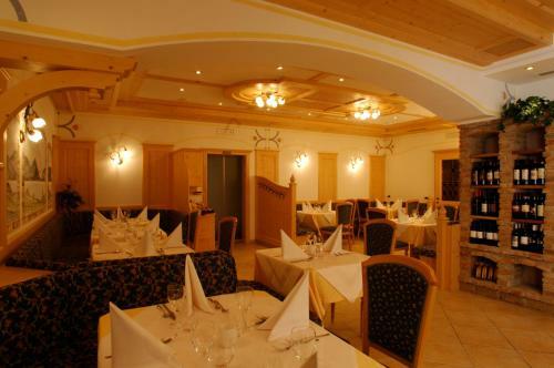 Hotel Falzares
