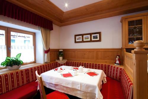 Hotel Pension Ciasa Olga