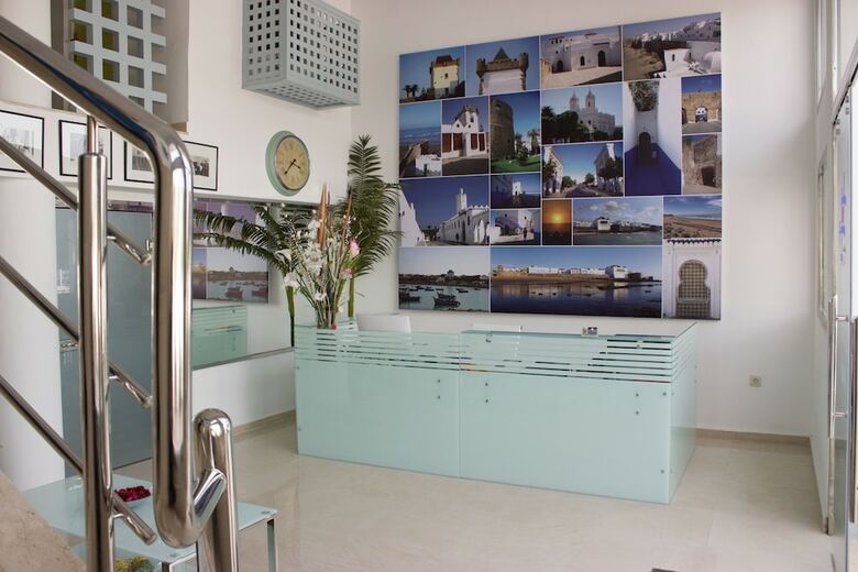 Azayla Hotel
