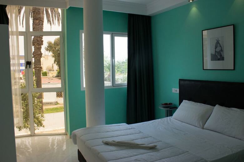 Azayla Hotel