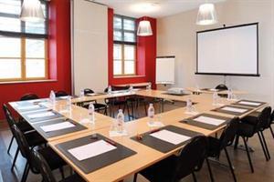Hotel Residhome Grenoble Caserne De Bonne