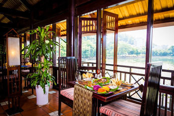 Hotel Mai Chau Lodge