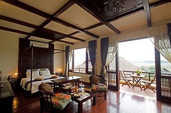 Hotel Mai Chau Lodge