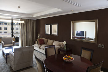 Hotel Raphael Penthouse Suites