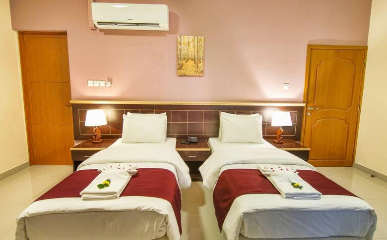 Muttrah Hotel