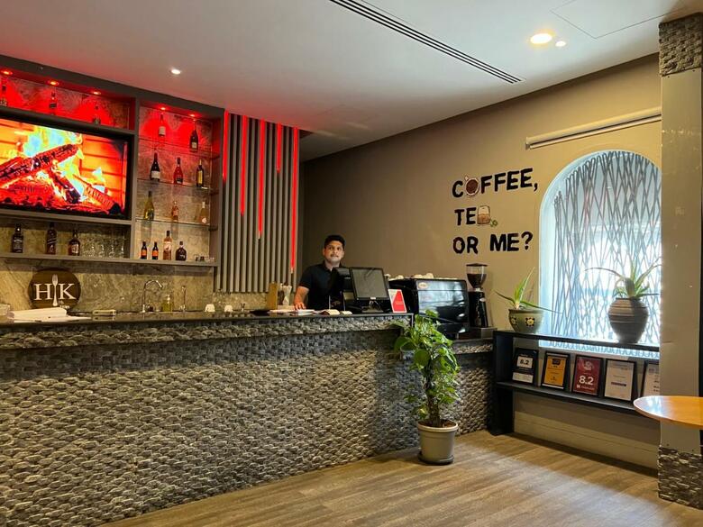 Muttrah Hotel
