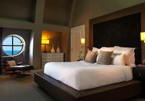 The Blackstone A Renaissance Hotel