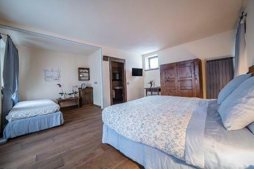 Hostal Domus Antica Aosta