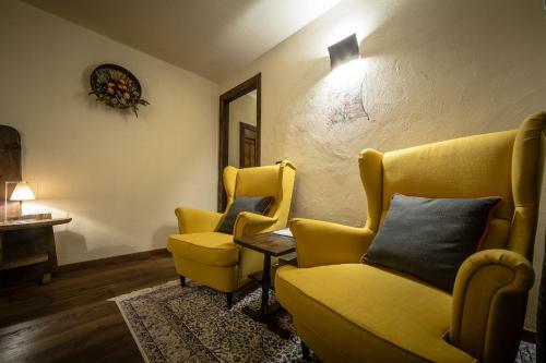 Hostal Domus Antica Aosta