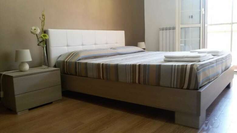 Bed & Breakfast Def House