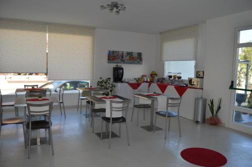 Hotel Rainbow Resort