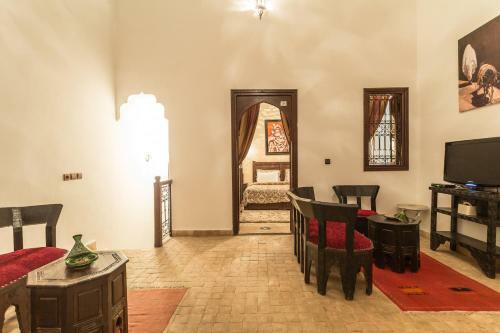 Riad Nasreen