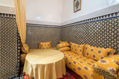 Bed & Breakfast Riad Family Samnoun