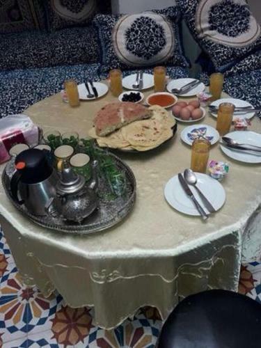 Bed & Breakfast Riad Family Samnoun