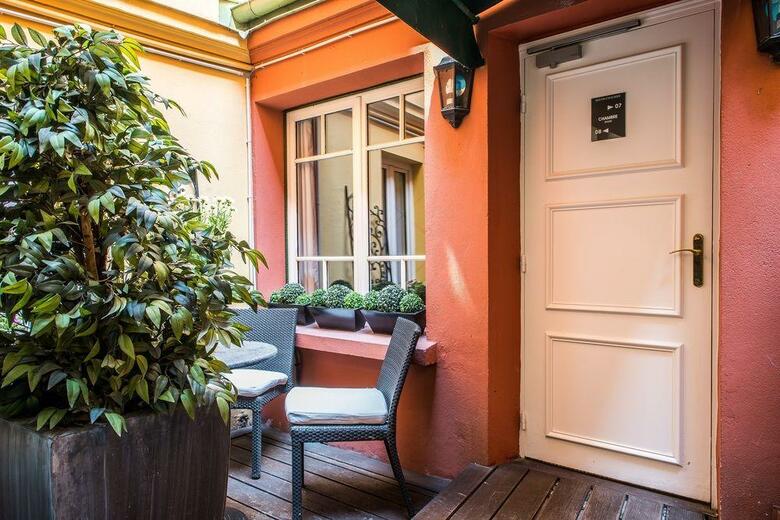 Hotel Jardin Le Br�a