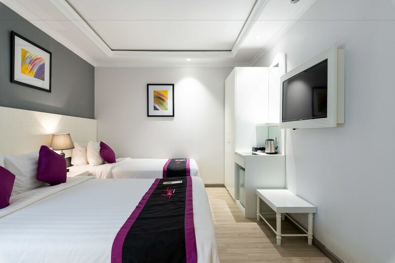 Hotel Lavender