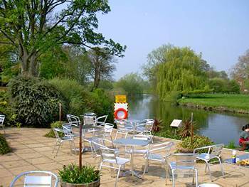 Hotel The Legacy Rose And Crown
