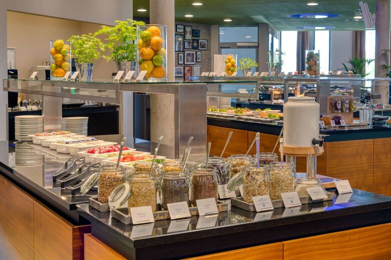 Hotel Hilton Garden Inn Stuttgart Neckarpark