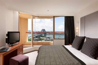 Hotel Quay West Suites Sydney
