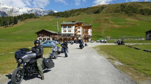 Hotel Albergo Bucaneve