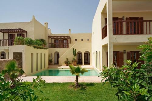 Bed & Breakfast Rebali Riads