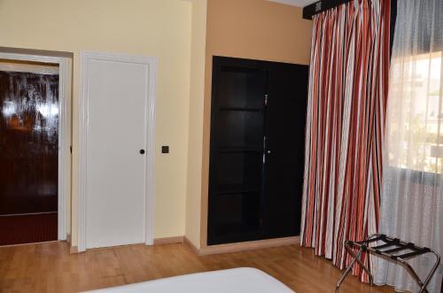 Hotel Yasmine