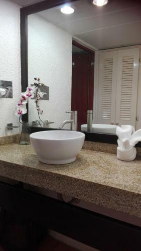 Apartamento Solymar Condos